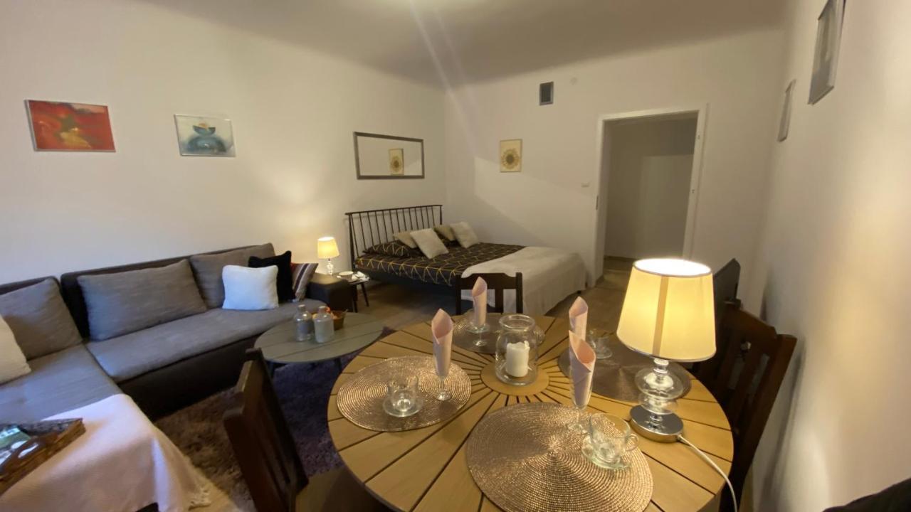 Апартаменти Apartament Arsenal Варшава Екстер'єр фото